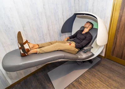 Sleeping pods - MERA Business Lounge Cancun