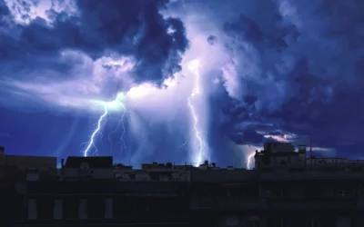 WHAT TO DO IF YOUR AIRLINE CANCELS YOUR TRIP DUE TO A STORM OR HURRICANE?