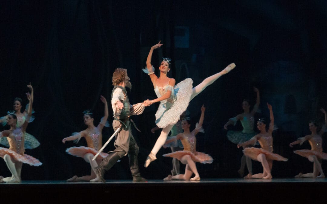 Romeo and Juliet and Swan Lake: Ballet in Cancun