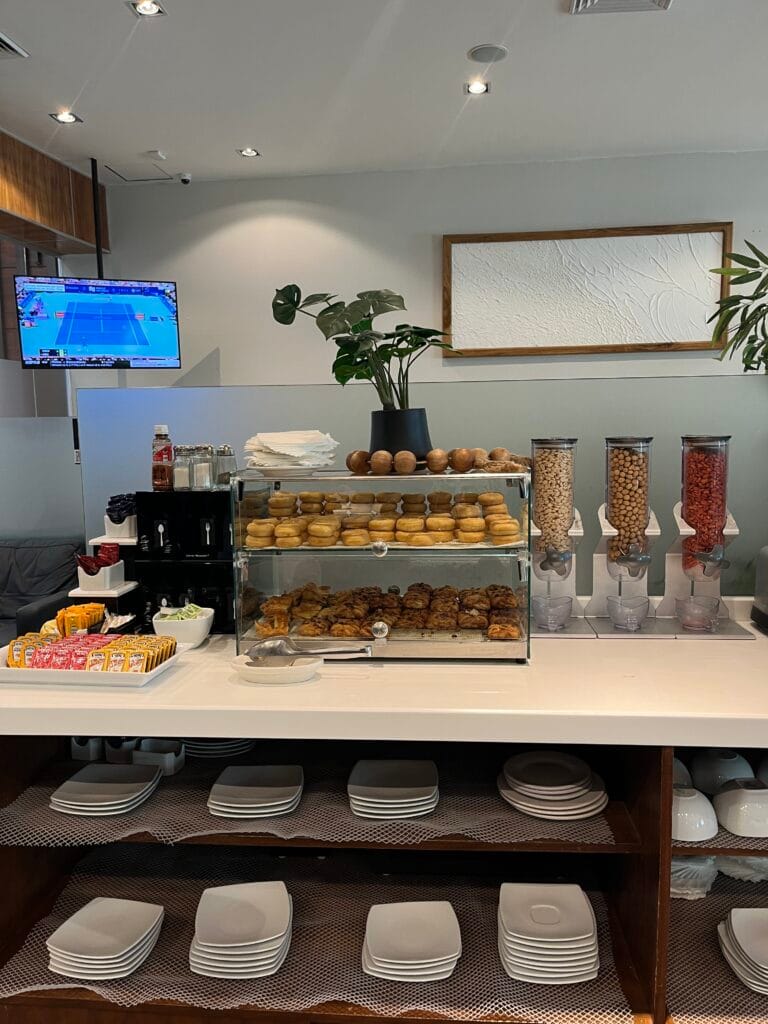 Relájese y disfrute de VIP Lounge by MERA en Cancún 